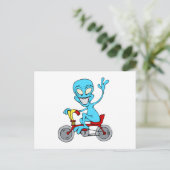 Carte Postale alien à vélo minuscule (Debout devant)