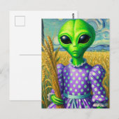 Carte Postale Alien dans une robe Polka Dot dans la campagne de (Devant / Derrière)