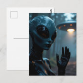 Carte Postale Alien extraterrestre féminin et OVNI (Devant / Derrière)