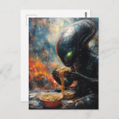 Carte Postale Alien Mangeant des nouilles (Devant / Derrière)