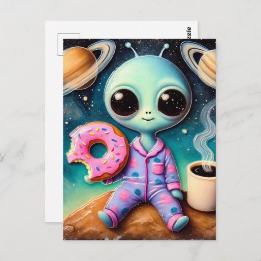 Carte Postale Alien mignon avec café et beignets dans l'espace (Devant / Derrière)