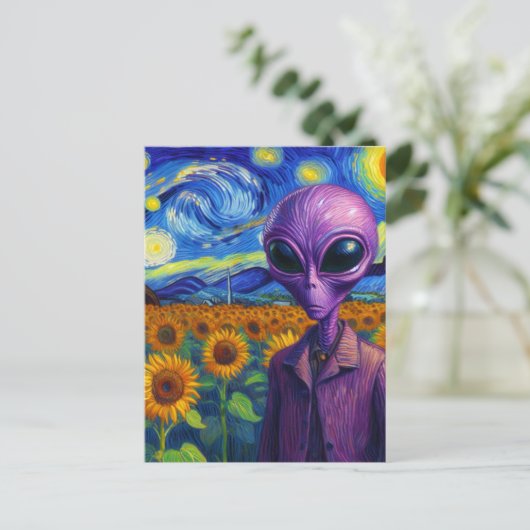 Carte Postale Alien pourpre dans un terrain de tournesol Faux Va (Debout devant)