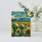 Carte Postale Aliens verts dans un champ de tournesol Van Gogh (Debout devant)
