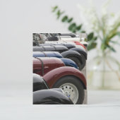 Carte Postale Allemagne, Bayern-Bavière, Munich. BMW Welt Car (Debout devant)