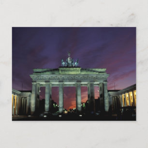 Carte Postale Allemagne, Berlin. Porte de Brandebourg la nuit.