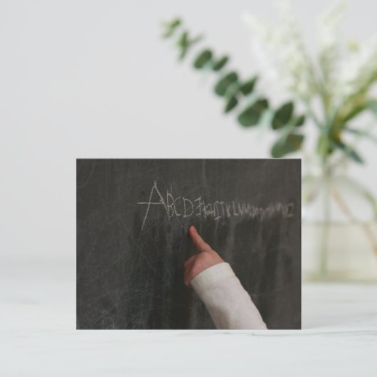 Carte postale Alphabet (Debout devant)