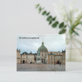 Carte Postale Amalienborg - Copenhague (Debout devant)