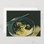 Carte Postale Amateurs de nourriture japonaise (Devant / Derrière)