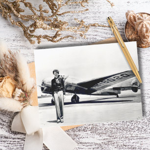 Carte Postale Amelia Earhart Photo Noir Blanc, Anniversaire de l