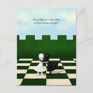 Carte Postale Amitié Interraciale Cute Pawns Hug Personnalisé