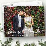 Carte Postale Amour et Merci tendance moderne | Photo Mariage<br><div class="desc">Amour et Merci tendance moderne | Carte postale photo Mariage</div>