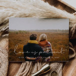 Carte Postale Amour minimaliste manuscrit est une mise à jour pa<br><div class="desc">Vous devez reporter ou annuler votre mariage ou célébration ? Partagez la nouvelle avec cette belle carte postale photo,  police et couleurs entièrement personnalisables.</div>