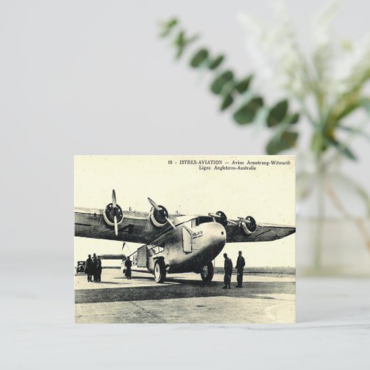 Carte postale ancienne - Avion Armstrong-Whitworth (Debout devant)
