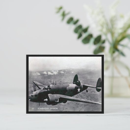 Carte postale ancienne - Bombardier léger Lockheed (Debout devant)