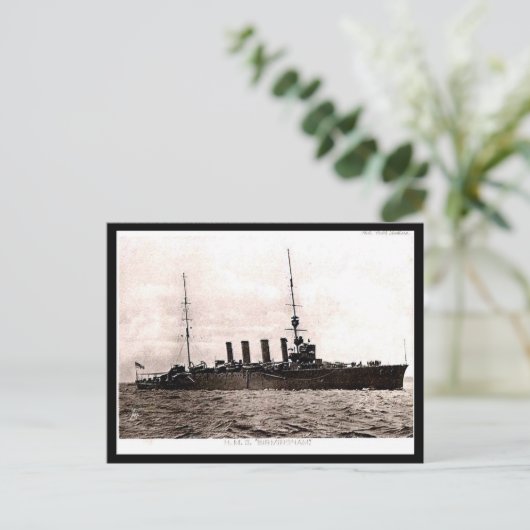Carte postale ancienne - HMS Birmingham (Debout devant)