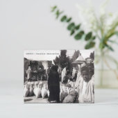 Carte postale ancienne - Kairouan, Tunisie (Debout devant)