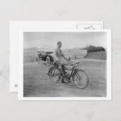 Carte Postale Ancienne motocyclette avec projecteur de lanterne (Devant / Derrière)