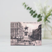 Carte postale ancienne - Piazza del Municipio, Nap (Debout devant)