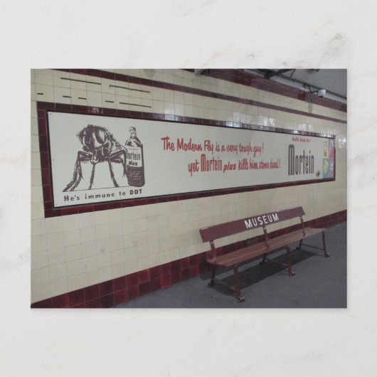 Carte Postale Ancienne publicité de Mortein dans la station-musé (Devant)