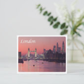 Carte Postale Angleterre - Londres - Rivière Thames - (Debout devant)