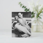 Carte Postale Anna Pavlova avec son cygne de compagnie Jack, ver (Debout devant)