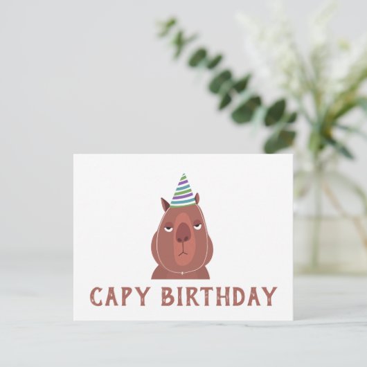 Carte Postale "ANNIVERSAIRE DU CAPY" Capybara avec chapeau de fê (Debout devant)