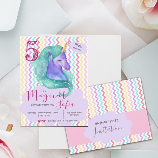 Carte Postale Anniversaire Licorne Magique à motif Chevron Paste