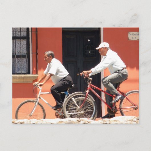 Carte Postale Antigua Cyclistes Guatemala (Devant)