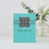 Carte postale Aqua Medallion Border Table (Debout devant)