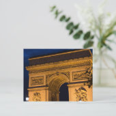 Carte Postale Arc de Triomphe à la nuit, Paris (Debout devant)