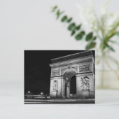 Carte Postale Arc de Triomphe la nuit à Paris (Debout devant)