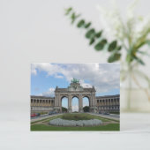 Carte Postale Arc de Triomphe, Parc du Cinquantenaire, Bruxelles (Debout devant)