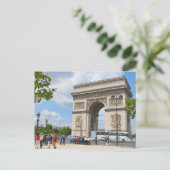 Carte Postale Arc de Triomphe sur le boulevard des Champs Elysée (Debout devant)