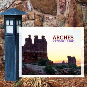 Carte Postale Arches The Three Gossips et Sheep Rock, lever du s