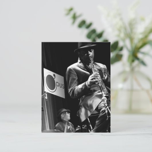 Carte Postale Archie Shepp 2 par P. Baud Banlieues Bleues 2010 (Debout devant)