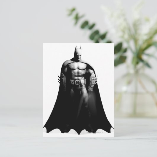 Carte Postale Arkham | Pose large noir et blanc Batman (Debout devant)