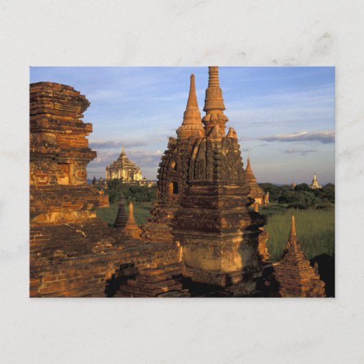 Carte Postale Asie, Myanmar, Bagan. Temples antiques et (Devant)