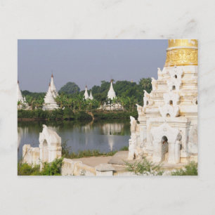 Carte Postale Asie, Myanmar (Birmanie), Mandalay. Un bouddhiste