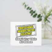 Carte Postale Assistant administratif professionnel...Plaisanter (Debout devant)
