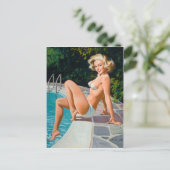Carte Postale At the Pool (Debout devant)