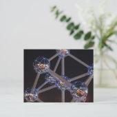 Carte Postale atome (Debout devant)