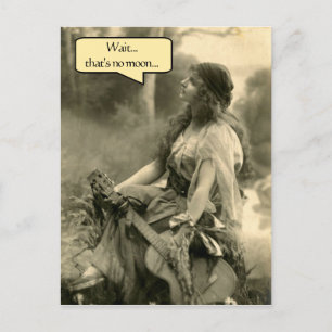 Carte Postale "Attends...ce n'est pas une lune" Que le quatrième