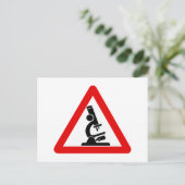 Carte Postale Attention : SCIENCE ! (Debout devant)