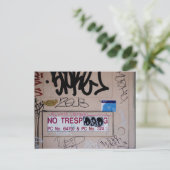 Carte Postale Aucune intrusion (Debout devant)