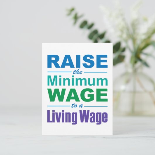 Carte Postale Augmenter le salaire minimum à un salaire minimum (Debout devant)