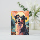 Carte Postale Australian-Shepherd dans la forêt au coucher du so (Debout devant)