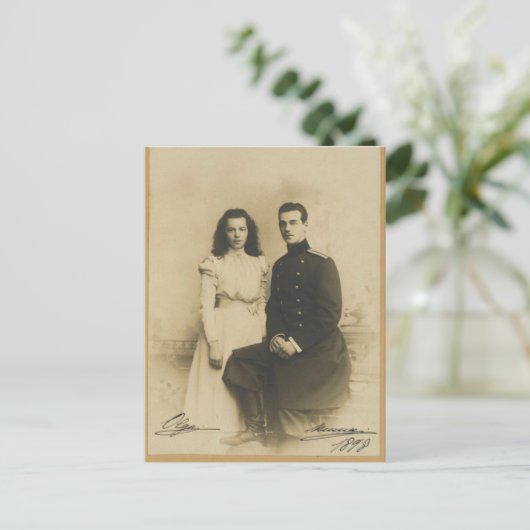 Carte Postale AUTOGRAPHIES Michael & Olga Romanov - Russie (Debout devant)