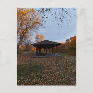 Carte Postale Automne canadien et une pagode 