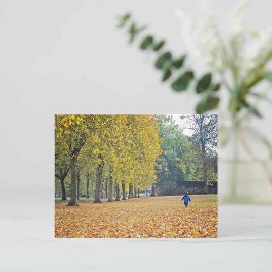 Carte postale Automne - Royaume-Uni (Debout devant)