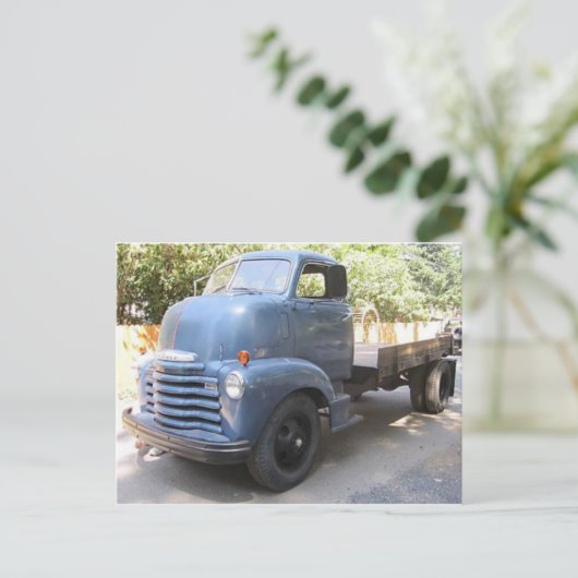 Carte postale automobile classique (Debout devant)